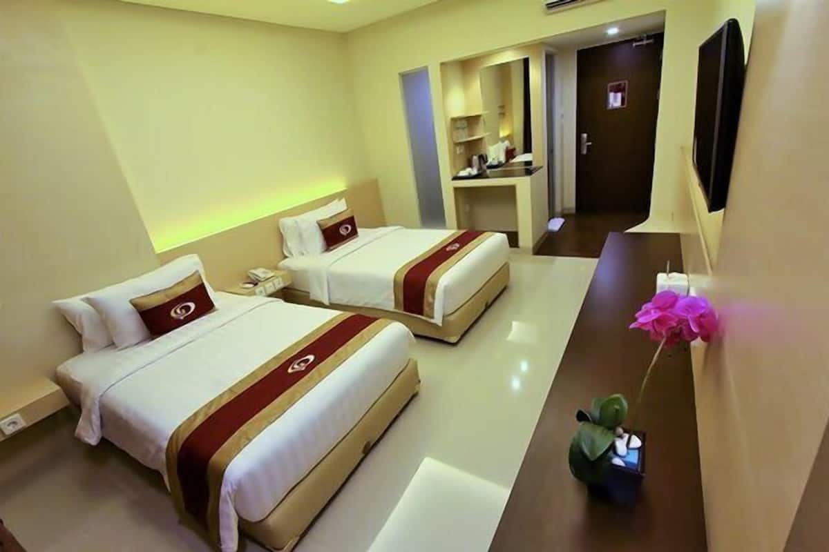 Superior Twin Room | Bathroom