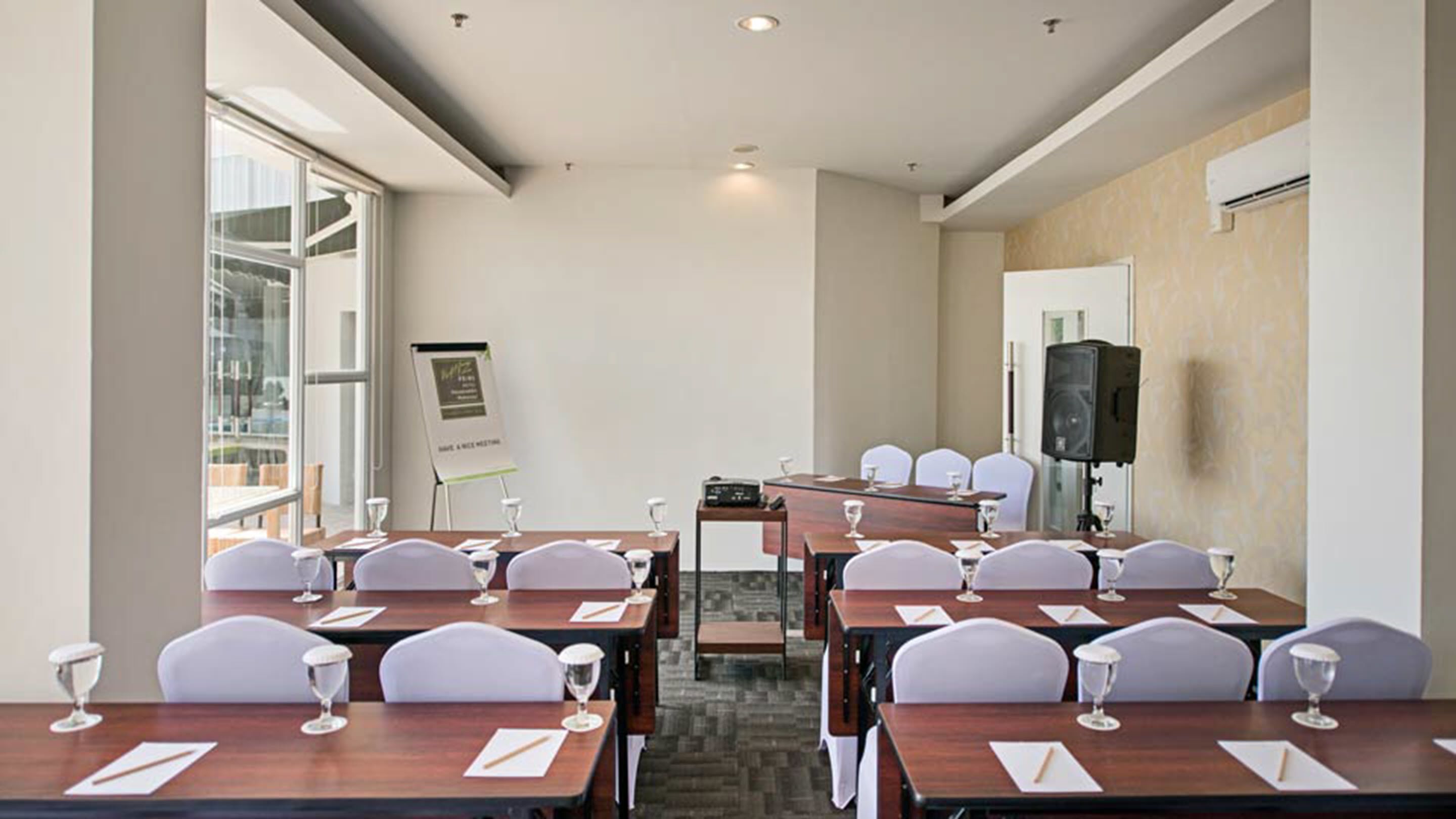 Photo - Whiz Prime Hotel Hasanuddin Makassar