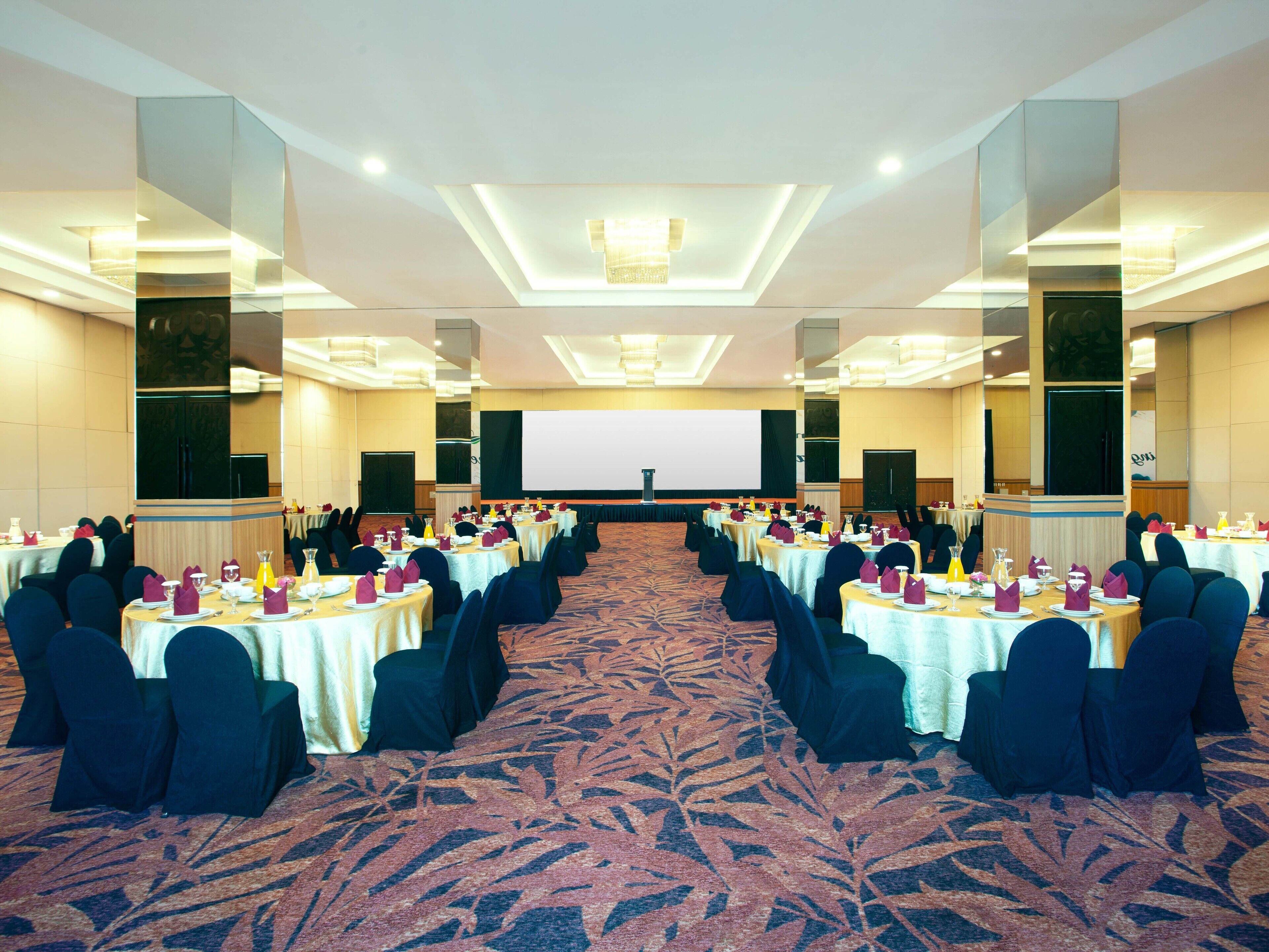 Foto - Platinum Balikpapan Hotel & Convention Hall