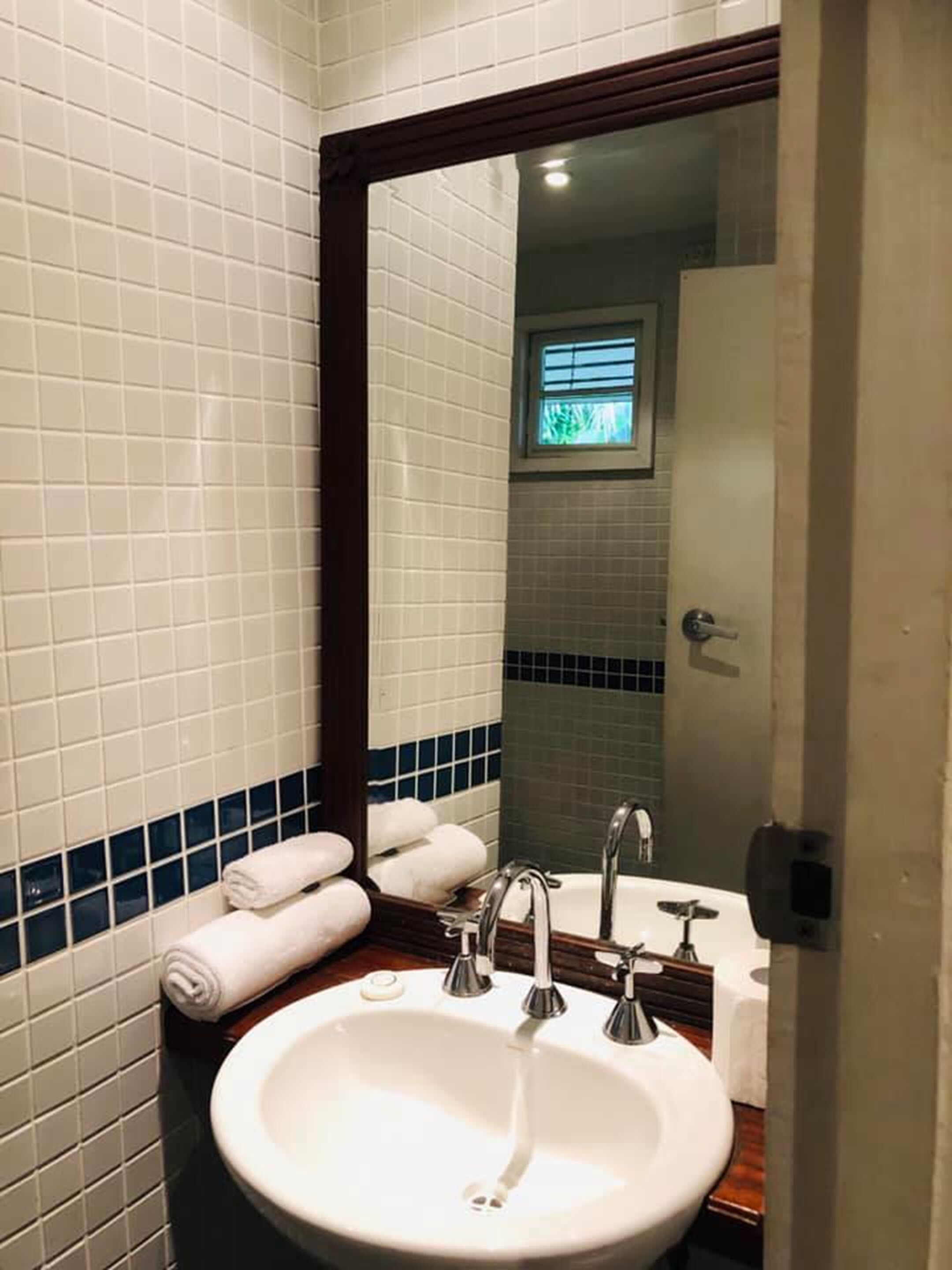 garden view bure | bathroom | shower, rainfall showerhead, free toiletries, towels