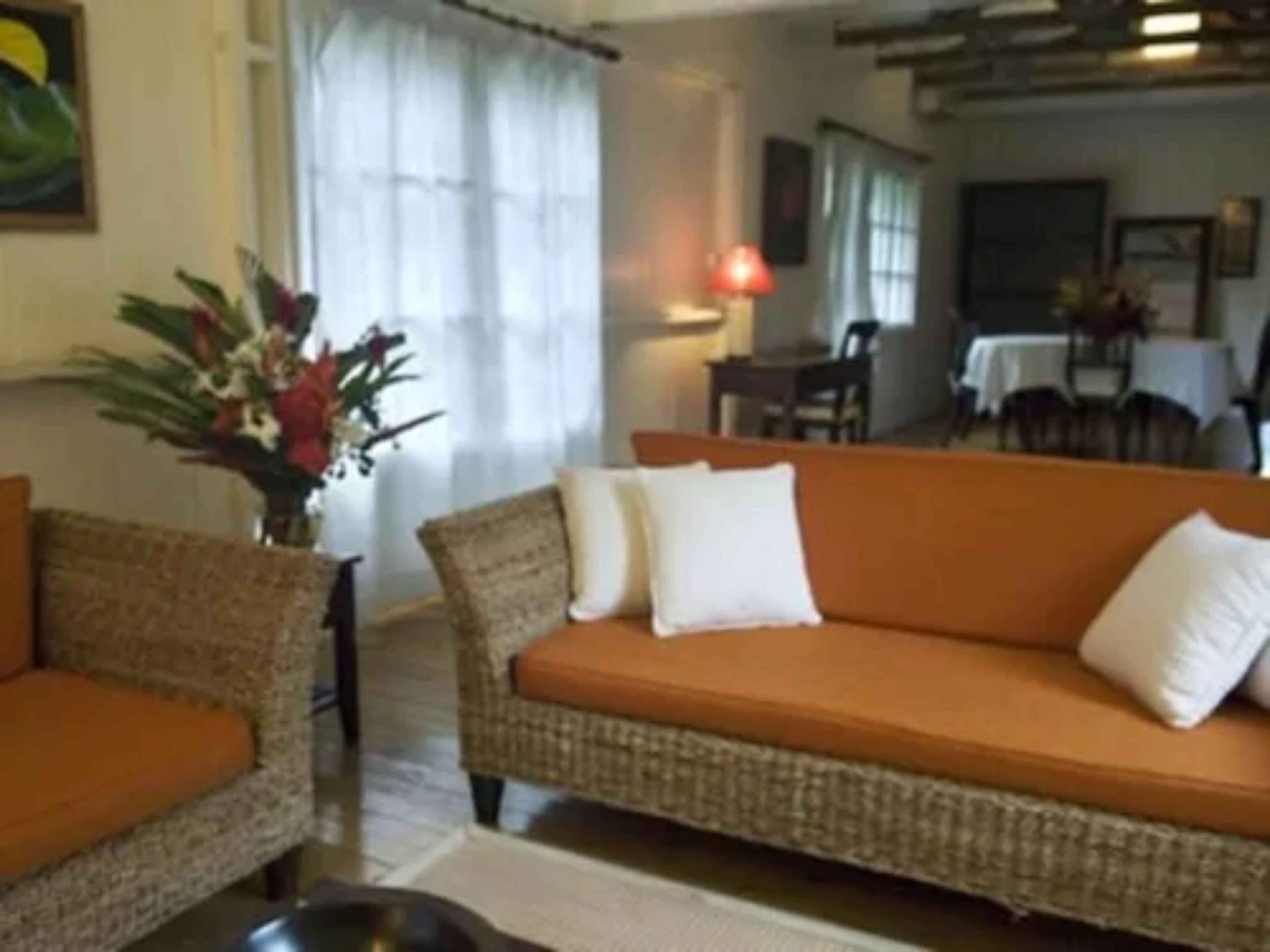 villa, 2 bedrooms | living room | flat-screen tv, dvd player