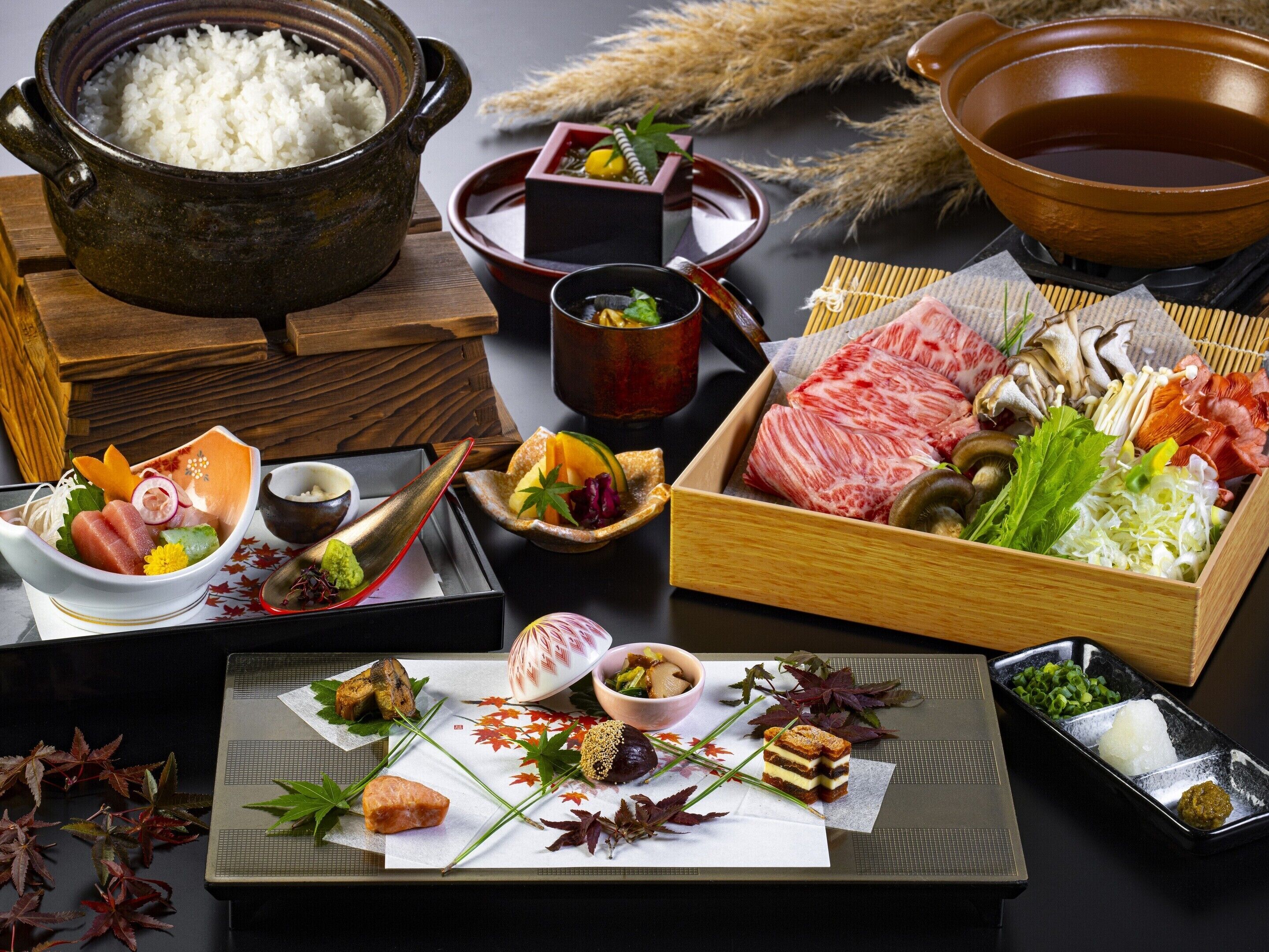 슈피리어룸, 금연 (JP Style, Kaiseki dinner at 6:30 PM) | 객실 내 금고, 책상, 노트북 작업 공간, 암막 커튼