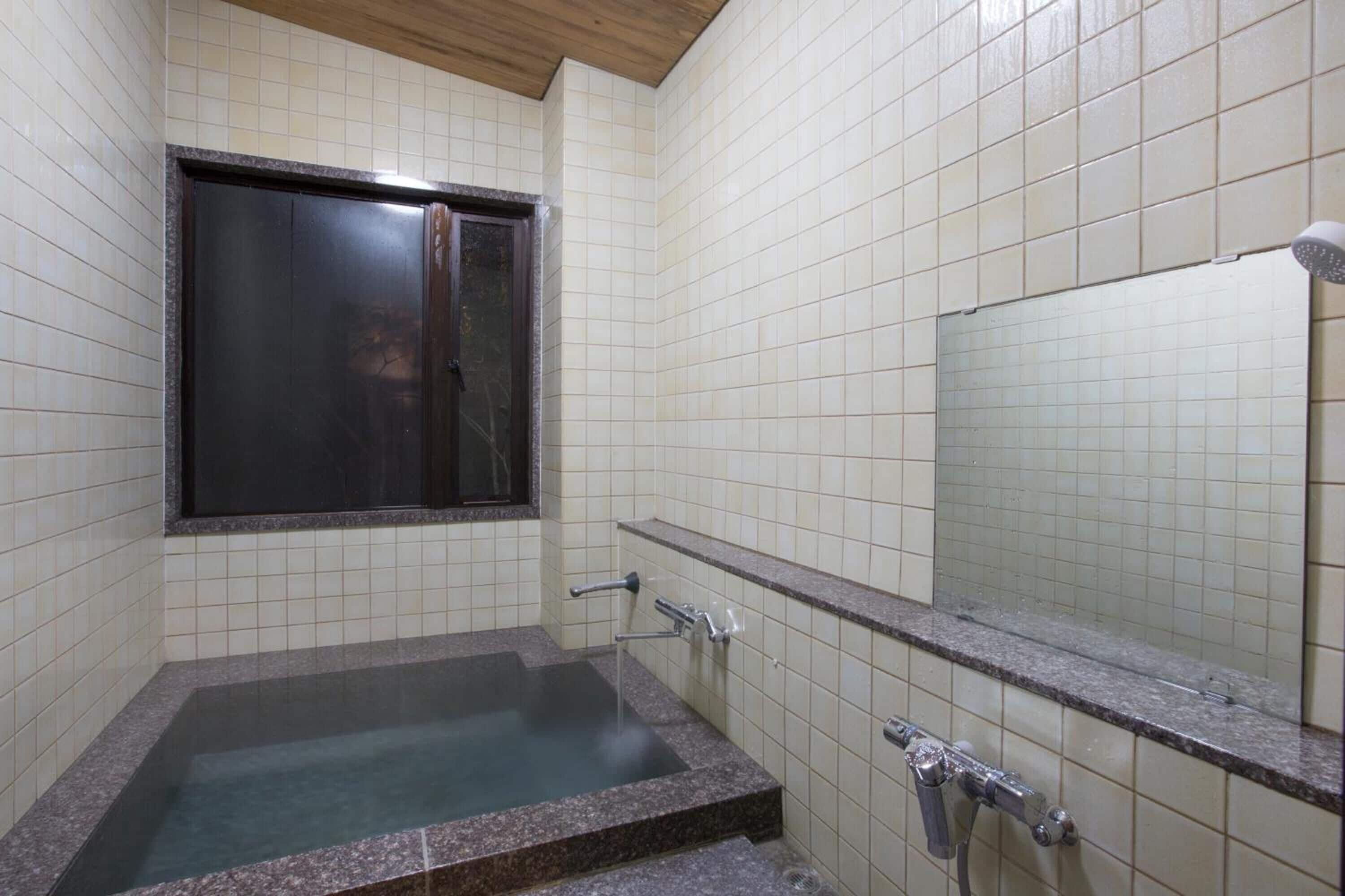 Photo - Hakone Kowakien Miyamafurin