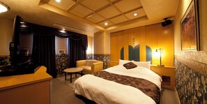 Desk, soundproofing, free WiFi, bed sheets - Hotel Saint Martin – Adults Only (Kyoto)