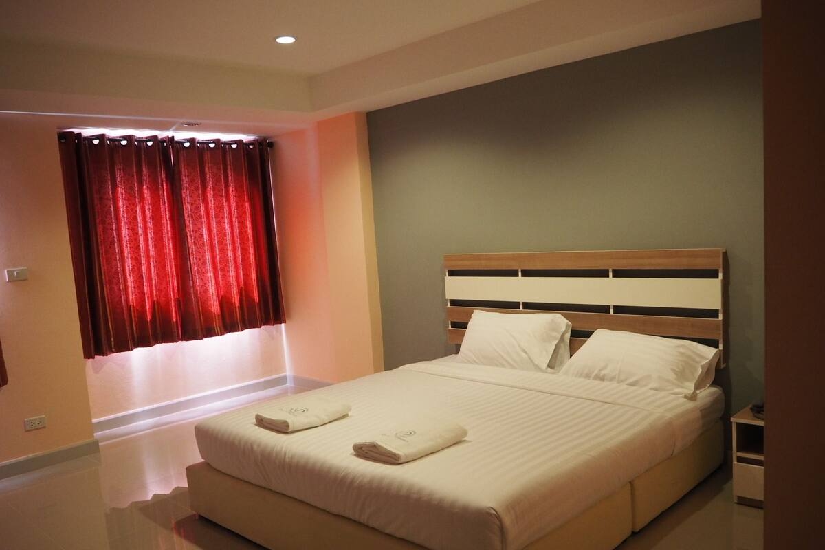 Economy Room, 1 King Bed, Terrace, City View | Rollaway beds (surcharge), WiFi (free)