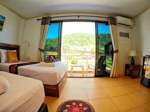 Twin Room, Balcony | Hypo-allergenic bedding, in-room safe, desk, free WiFi - Lanta at Home (Ko Lanta)