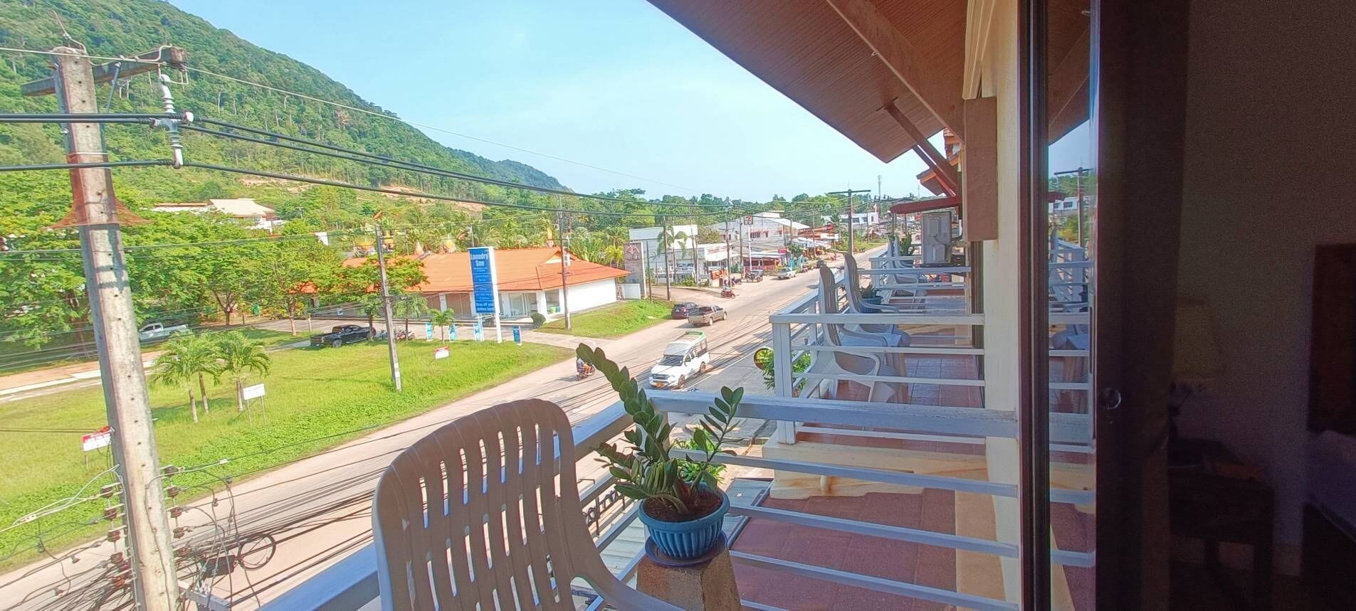 deluxe double room with balcony | terrace/patio