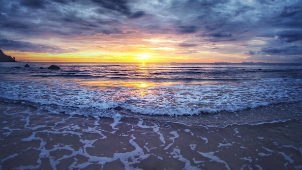 ชายหาด
