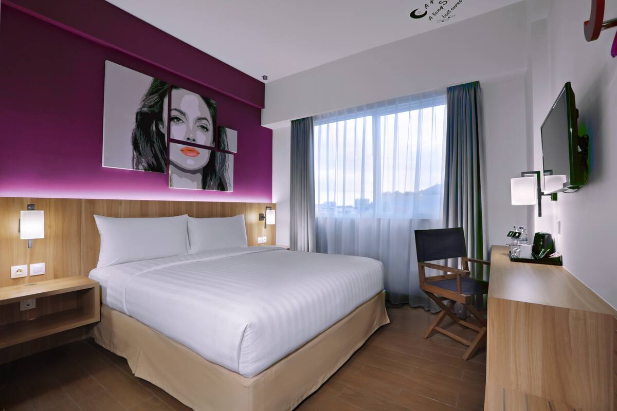 Minibar, in-room safe, soundproofing, rollaway beds (surcharge)