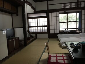 Japanese Style Room for 2 Guests, 【No Credit Card/Cash Only】