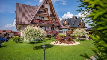 Facciata della struttura