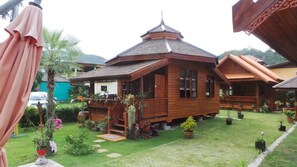 Deluxe Studio  - Golden Teak Resort - Baan Sapparot (Kamala)
