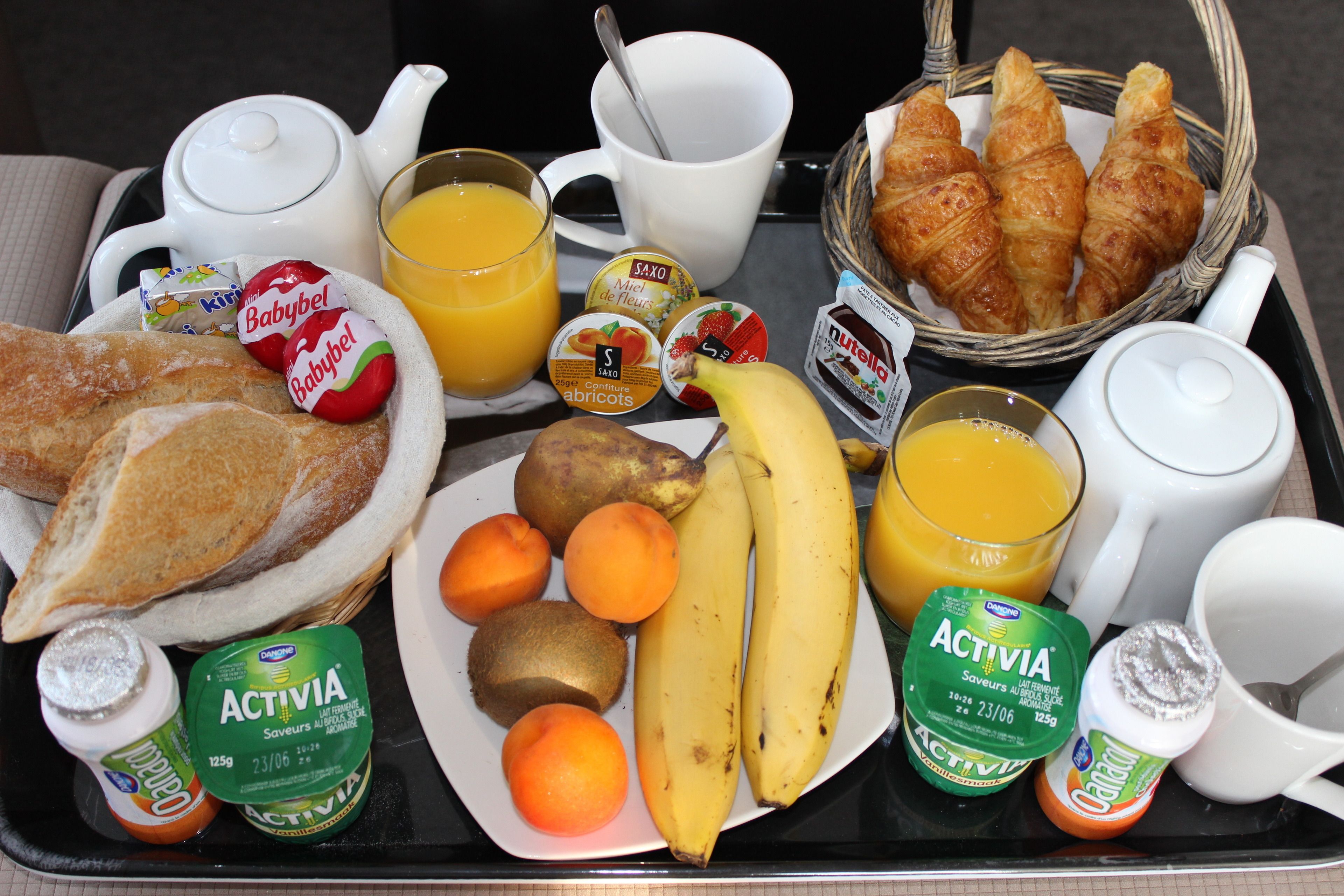 daily continental breakfast (eur 9.95 per person)