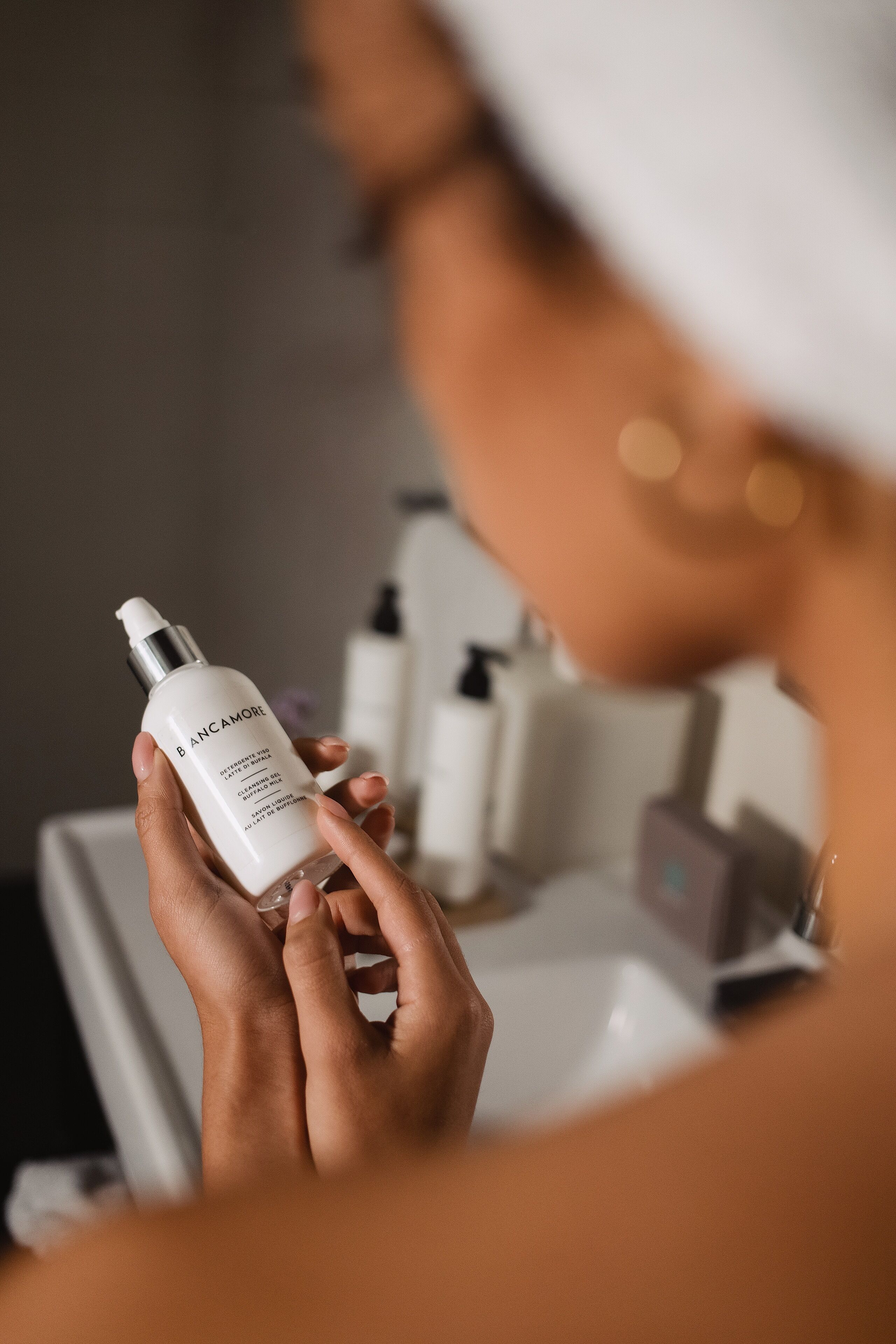 elite suite | bathroom | shower, rainfall showerhead, eco-friendly toiletries, slippers