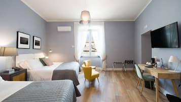 Deluxe kamer | 1 slaapkamer, luxe beddengoed, een minibar, een kluis op de kamer