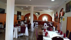 Free daily buffet breakfast  - Kingstel Hotel (Sekondi-Takoradi)