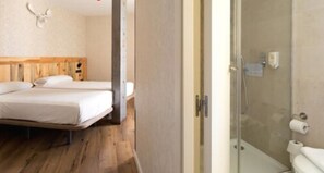 Double Room, Terrace, Private Bathroom