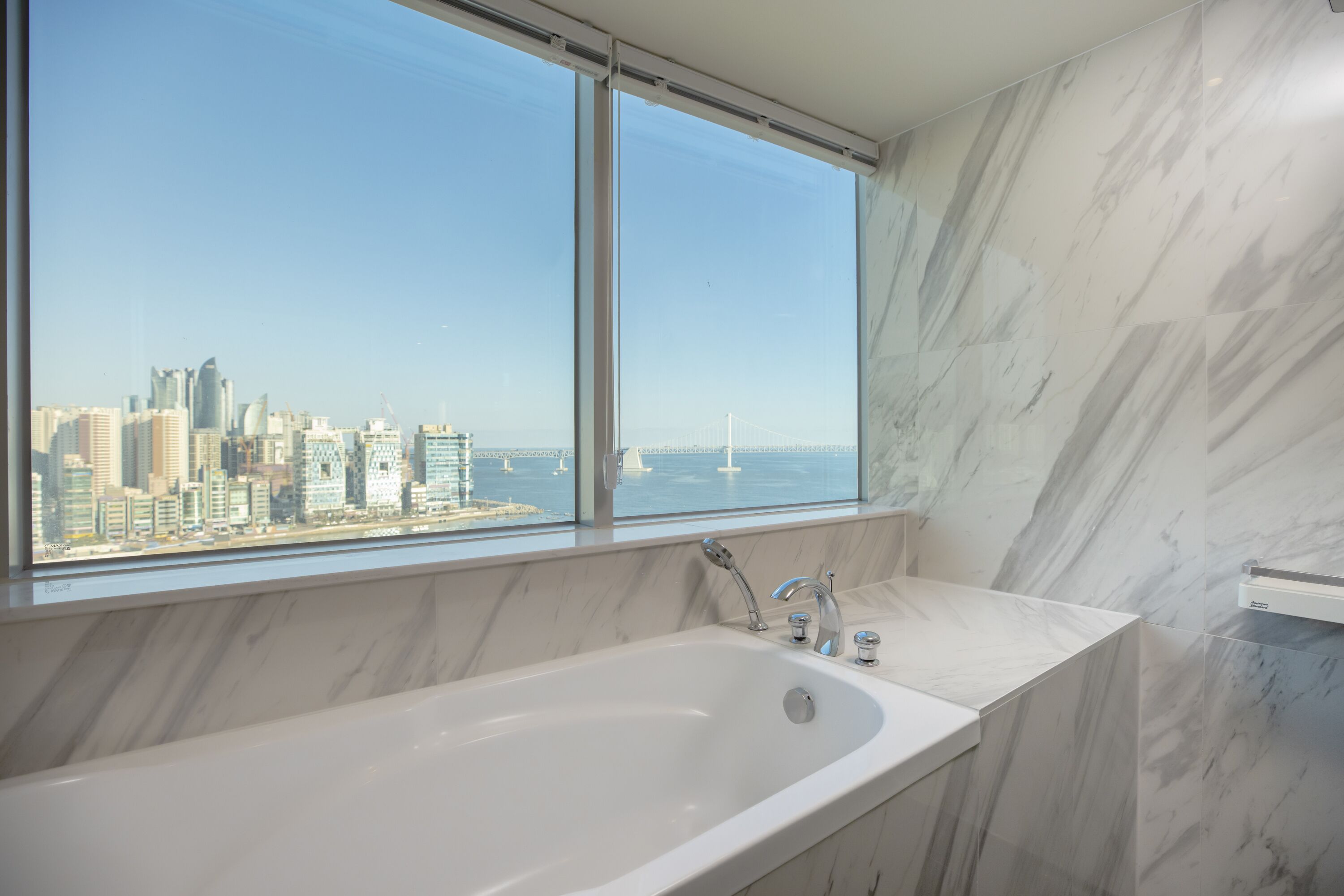 marine suite + complimentary breakfast for 2 | bathroom | free toiletries, hair dryer, bathrobes, slippers