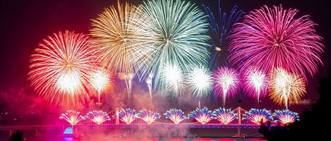 Habitación doble estándar, 1 cama King size, junto a la playa (No View) | Vista frontal de la propiedad