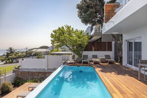 Pool - Finchley Guest House (Cape Town)