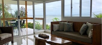 Castaway Lodge