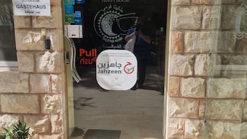 Voorkant van accommodatie