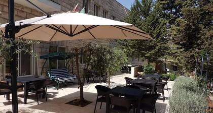 Talitha Kumi Guest House