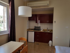 Private kitchen - Talitha Kumi Guest House (Bethlehem)