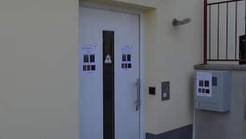 Khuôn viên nơi lưu trú