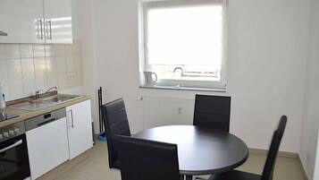 Apartment, 2 Schlafzimmer, Nichtraucher | Eigene Küche | Kochgeschirr/Geschirr/Besteck