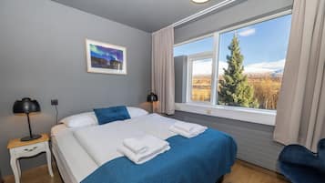 Habitación estándar con 1 cama doble o 2 individuales | Escritorio, cortinas opacas, sistema de insonorización