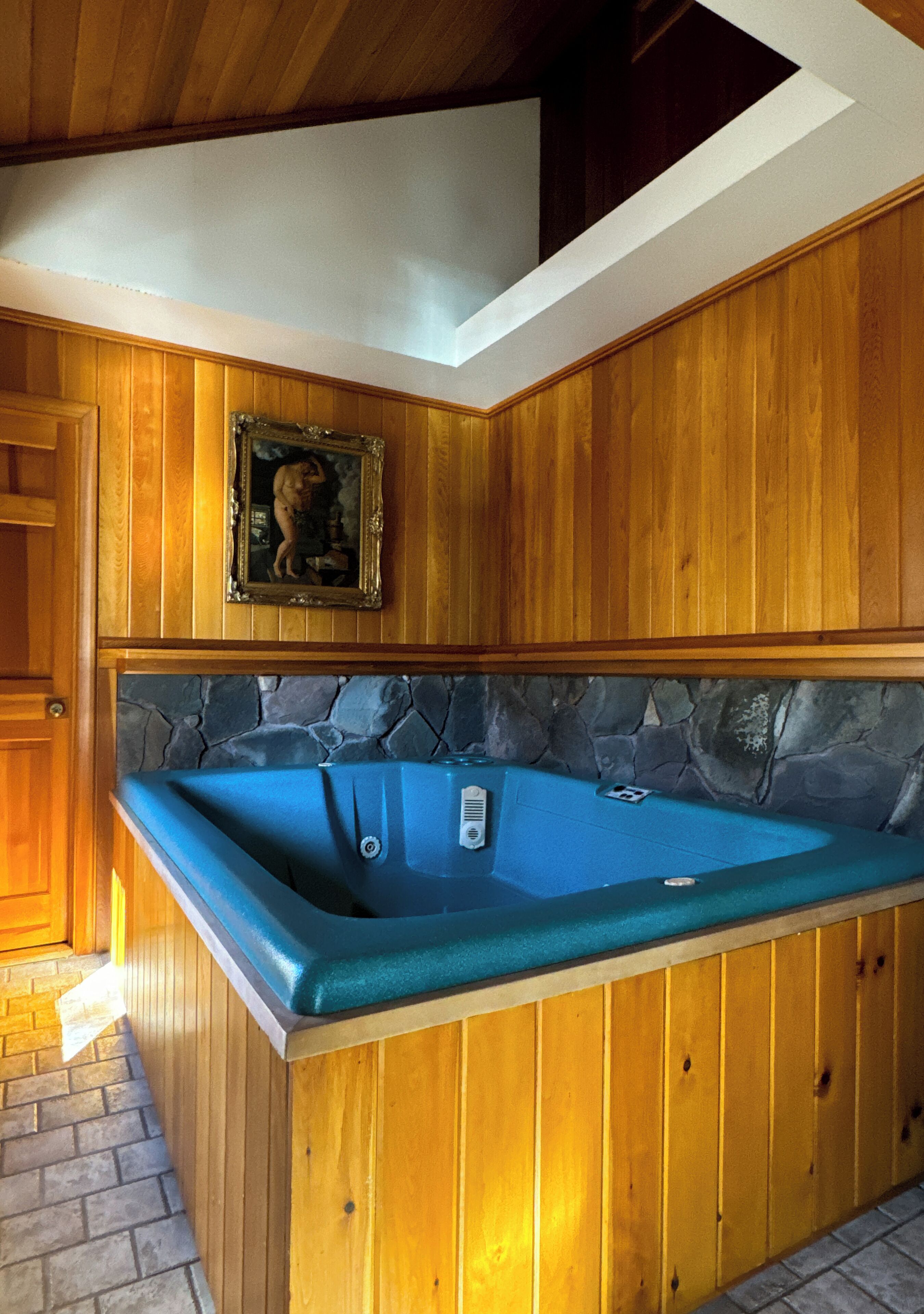 honeymoon room, 1 queen bed, hot tub, beach view | private spa tub
