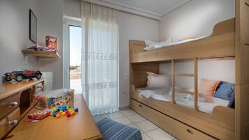 Villa, eigener Pool, Meerblick | 4 Schlafzimmer, hochwertige Bettwaren, Zimmersafe, Schreibtisch