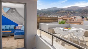 Escrivaninha, quartos à prova de som, Wi-Fi