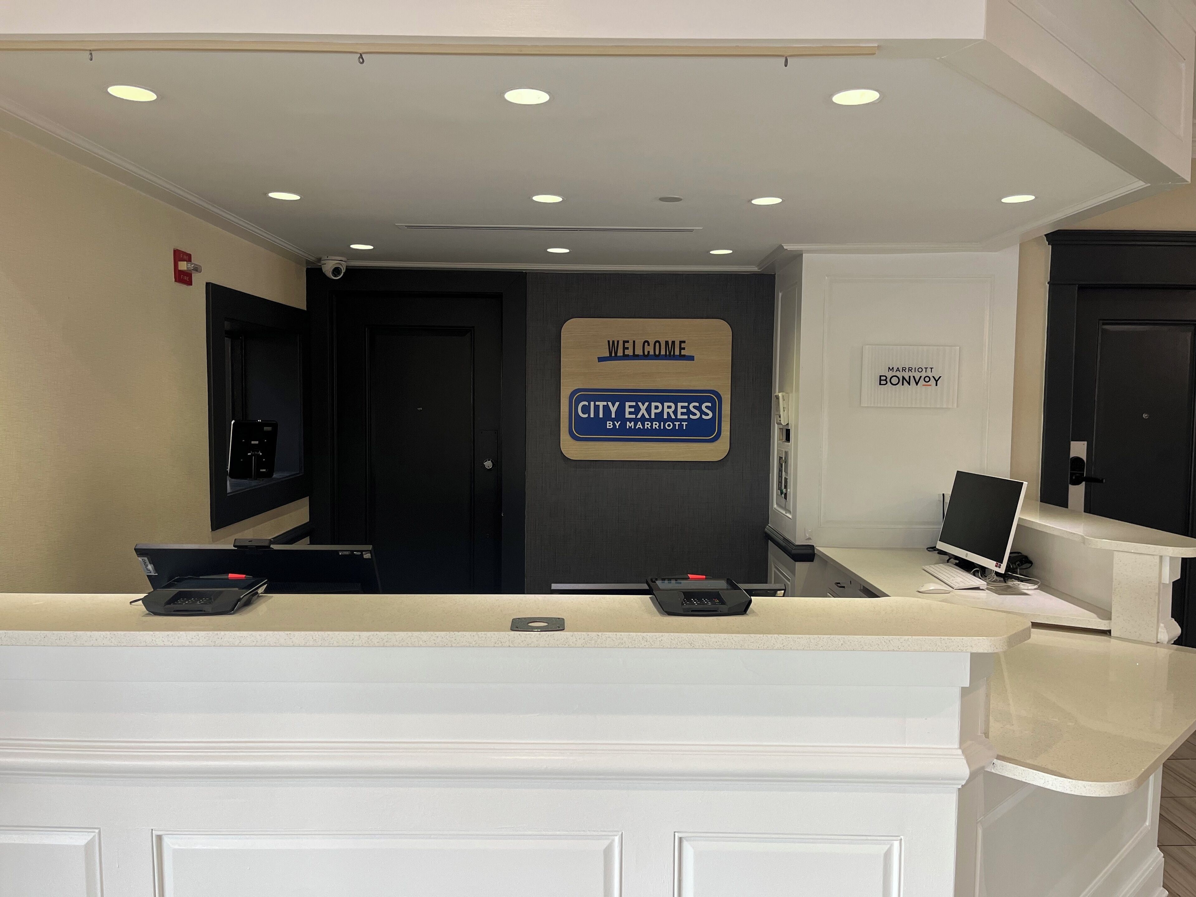 Photo - City Express by Marriott New Orleans 1-10