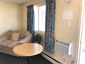 Økonomirom, 1 queensize-seng | Utsikt fra rommet