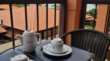 Ropa de cama de alta calidad y minibar