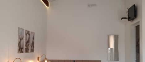Bungalow familiar | 1 habitación, wifi gratis y ropa de cama