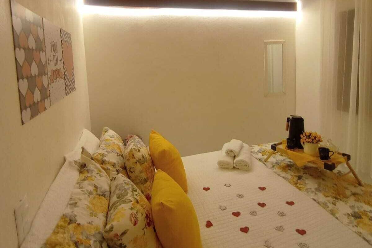 1 bedroom, WiFi (free), bed sheets