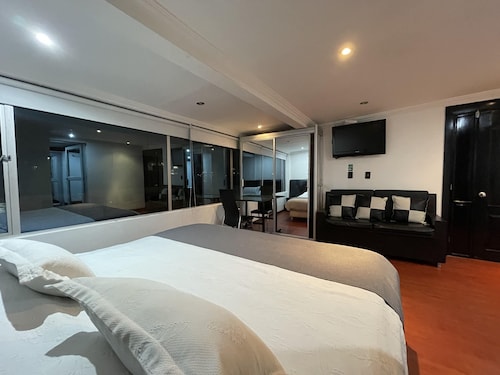 Hotel Ejecutivo Embajada