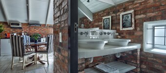 Los Olivos at The Yard