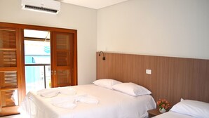Minibar, cortinas blackout, wifi gratis y ropa de cama 