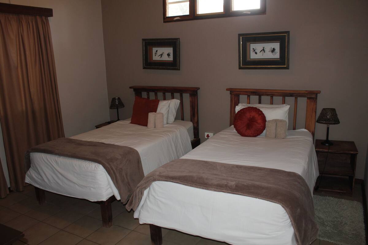 Self-catering Chalet | 1 bedroom, free WiFi