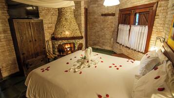 Estrelas Superior com Hidromassagem | Roupas de cama premium, frigobar, individualmente decorados