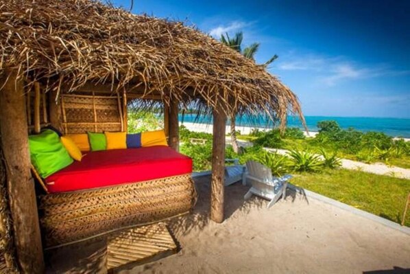 Rannalla, laitesukellusmahdollisuus