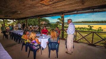 Breakfast, lunch, dinner served; local and international cuisine
