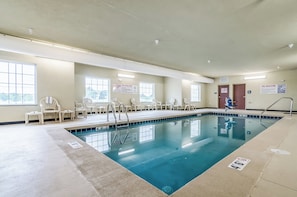 Indoor pool - Cobblestone Hotel & Suites - McCook (McCook)