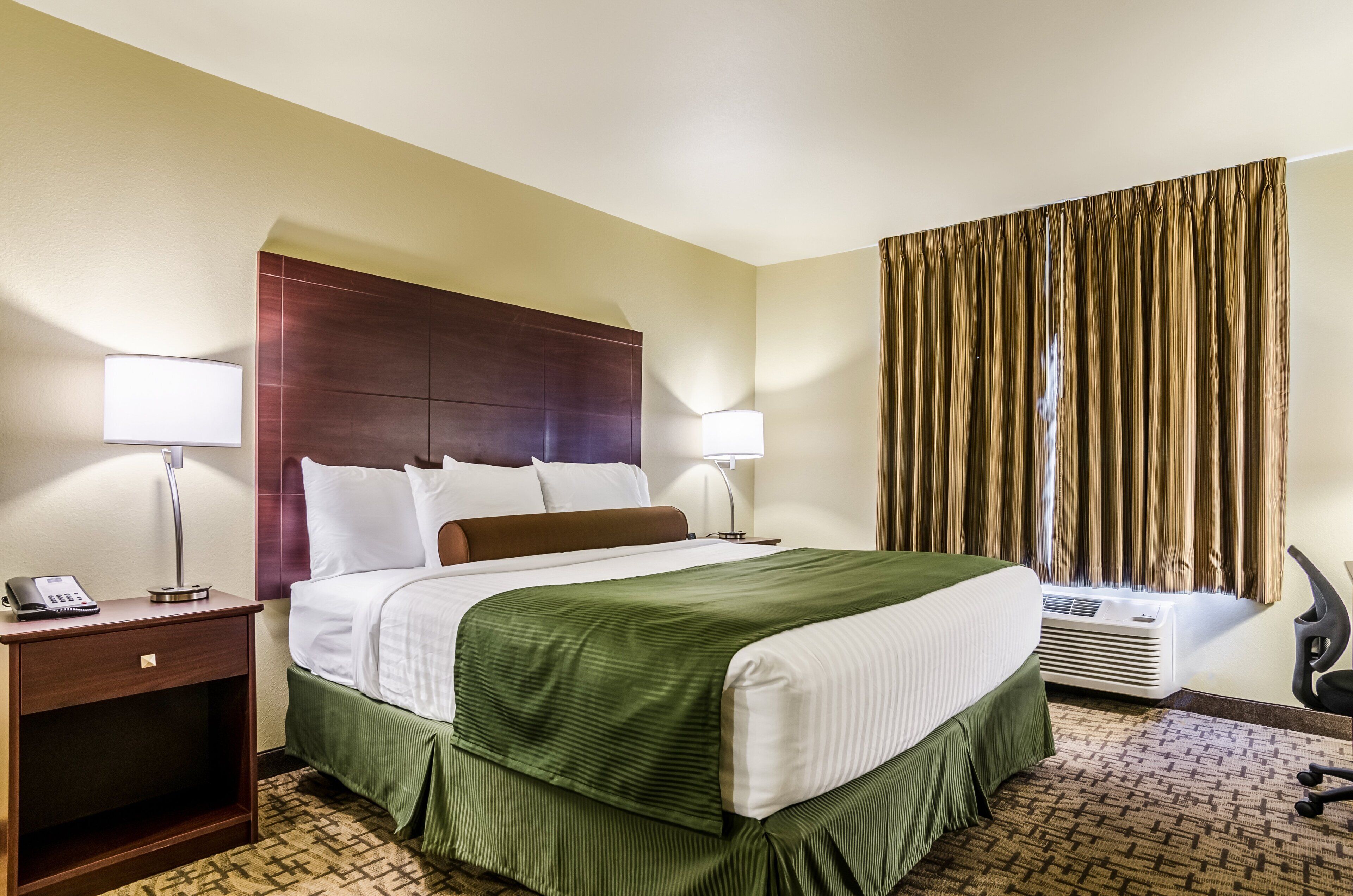 In-room safe, desk, laptop workspace, iron/ironing board