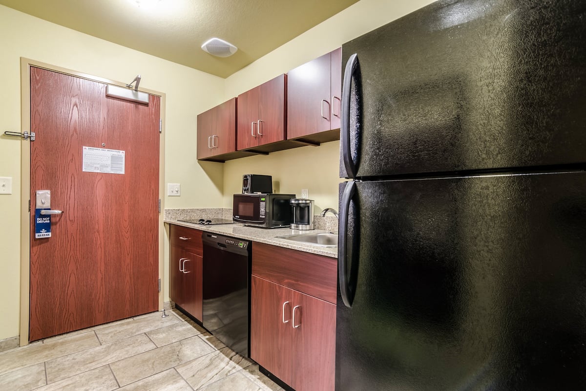 suite, multiple beds, accessible, non smoking | in-room safe, desk, laptop workspace, iron/ironing board