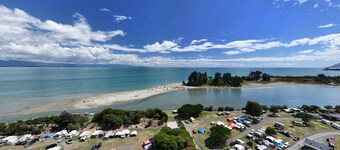 Tahuna Beach Holiday Park